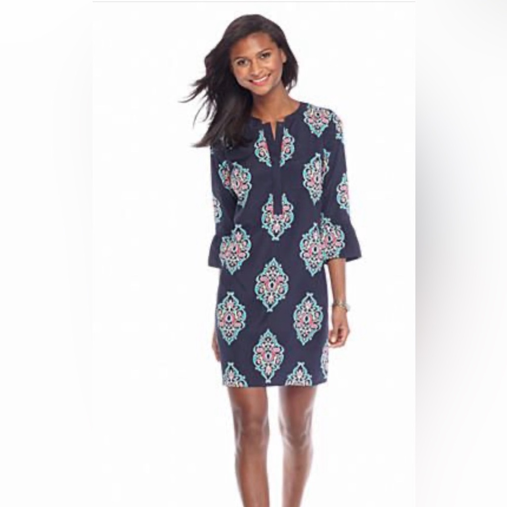 Crown & Ivy Navy Flutter Sleeve Shift Dress With Medallion Print